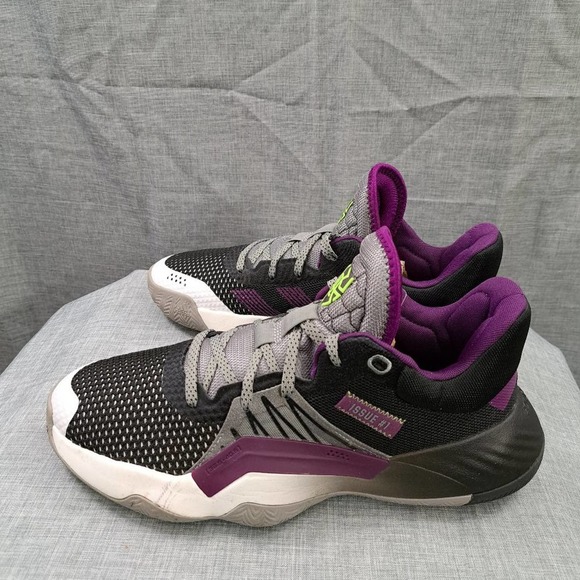 %Adidas Men\'s D O N Issue 1 Men Sneakers Sz 10 / A 51